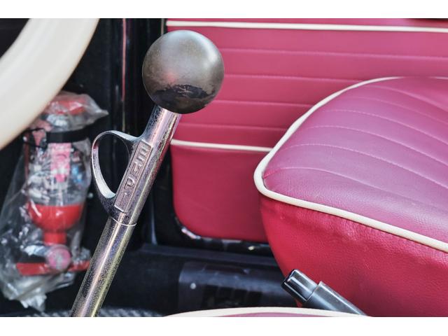 VOLKSWAGEN BEETLE 1600