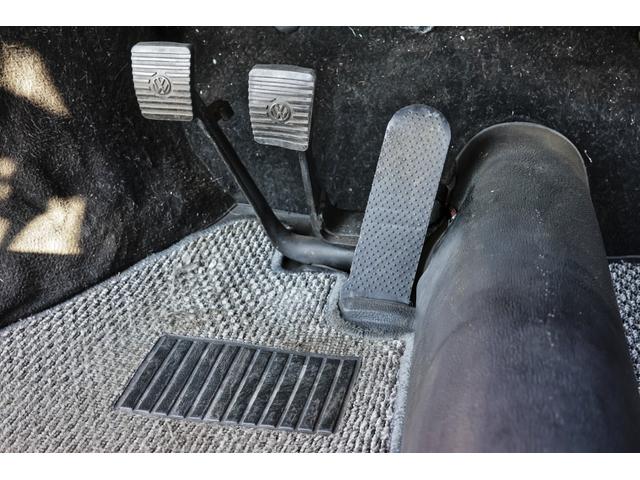 VOLKSWAGEN BEETLE 1600