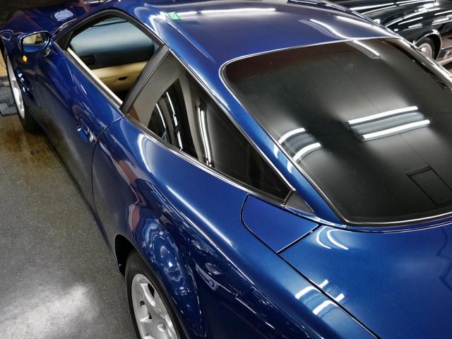 ヴァンテージ 　Ｖ５５０　並行（本国仕様）　右ハンドル　フロア６速ＭＴ　パーチメントレザー／ロイヤルブルーパイピング　２ＷＤ　ＡＢＳ　パワーステアリング　ＥＴＣ　本革シート　シートヒーター　キーレス（33枚目）