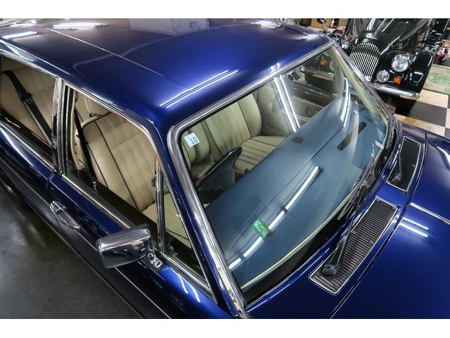 シルバースピリットIII ベースグレード　並行輸入車　右ハンドル　コラム４速ＡＴ　外色ピーコックブルー　内色パーチメントレザー／ロイヤルブルーパイピング（10枚目）