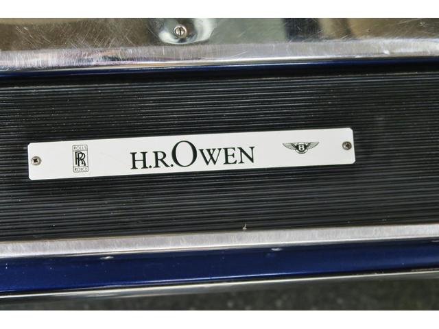 シルバースピリットIII ベースグレード　並行輸入車　右ハンドル　コラム４速ＡＴ　外色ピーコックブルー　内色パーチメントレザー／ロイヤルブルーパイピング（29枚目）