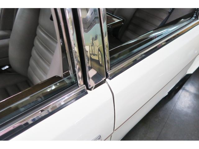 ベントレーその他 ターボR 正規ディーラー車 右ハンドル コラム3速AT 外色ホワイト 内色マッシュルームレザー(15枚目)