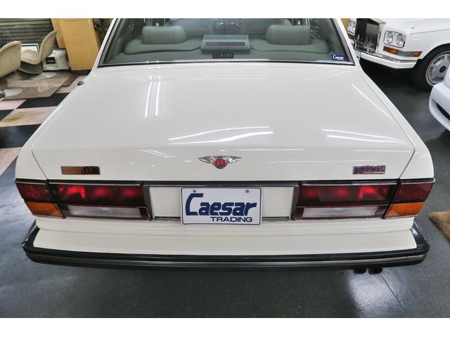 ベントレーその他 ターボR 正規ディーラー車 右ハンドル コラム3速AT 外色ホワイト 内色マッシュルームレザー(26枚目)