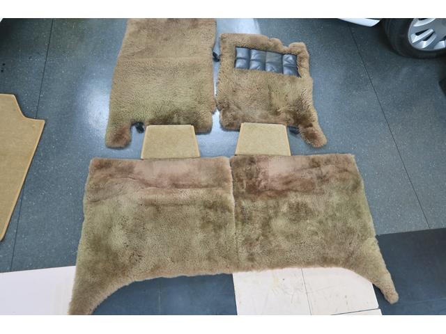 ベントレーその他 ターボR 正規ディーラー車 右ハンドル コラム3速AT 外色ホワイト 内色マッシュルームレザー(78枚目)