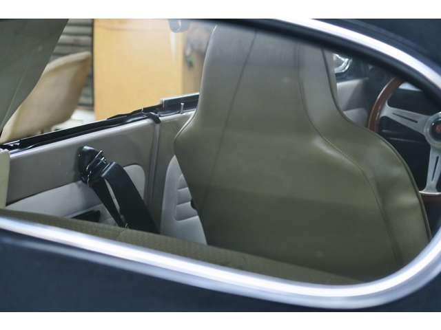 ビートル カブリオレ 並行輸入車 左ハンドル フロア4速MT(23枚目)