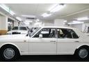ベントレーその他 ターボR 正規ディーラー車 右ハンドル コラム3速AT 外色ホワイト 内色マッシュルームレザー(5枚目)