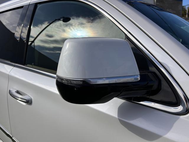 キャデラックエスカレード 　プラチナム　正規ディーラー車　アダクティブクルーズ　マグネティックライドコントロース　ナビ　地デジ　バック＆フロント＆全周囲カメラ　アップルカープレイ　ヘッドレスト＆フリップダウンモニター電動ステップ（46枚目）