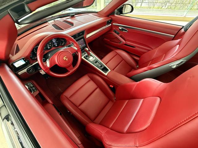 911 911タルガ4(20枚目)
