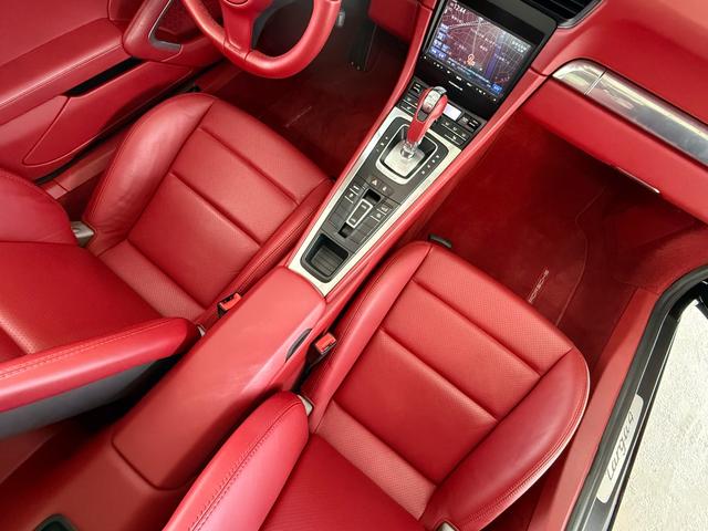 911 911タルガ4(24枚目)