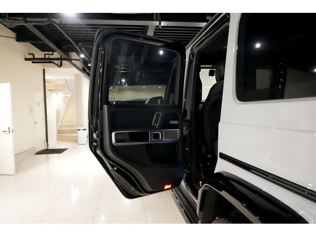 Gクラス G400d AMGライン ステルスグレーPKG ラグジュアリ-PKG アダプティブダンピング 全席シートヒーター レーダーセーフティ AppleCarPlay Burmester 純正ナビ LEDライト アンビエントライト(38枚目)