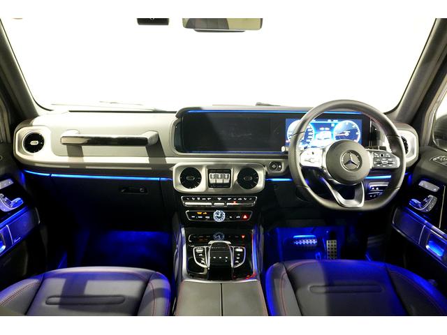 Gクラス G350d AMGライン D車 ダークステルス ラグジュアリーPKG アダプティブダンピング レーダーセーフティ Burmester 純正20インチAW 360°カメラ ブラックアウト マルチビームLEDライト シートヒータ(4枚目)