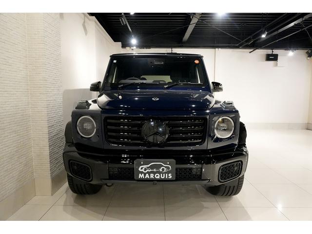 Ｇクラス Ｇ４５０ｄ　ＡＭＧラインパッケージ　Ｅｄｉｔｉｏｎ　ＭＡＮＵＦＡＫＴＵＲ　Ｉｃｏｎ　限定車　ダークブルー　ナイトＰＫＧ　オブシディアンブラックルーフ／バンパーホイールアーチ／ランニングボード　ＭＡＮＵＦＡＫＴＵＲプログラムプラス（2枚目）