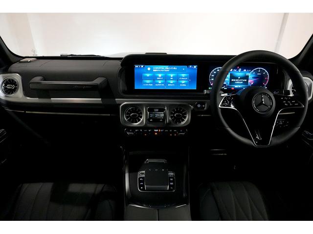 Ｇクラス Ｇ４５０ｄ　ＡＭＧラインパッケージ　Ｅｄｉｔｉｏｎ　ＭＡＮＵＦＡＫＴＵＲ　Ｉｃｏｎ　限定車　ダークブルー　ナイトＰＫＧ　オブシディアンブラックルーフ／バンパーホイールアーチ／ランニングボード　ＭＡＮＵＦＡＫＴＵＲプログラムプラス（4枚目）
