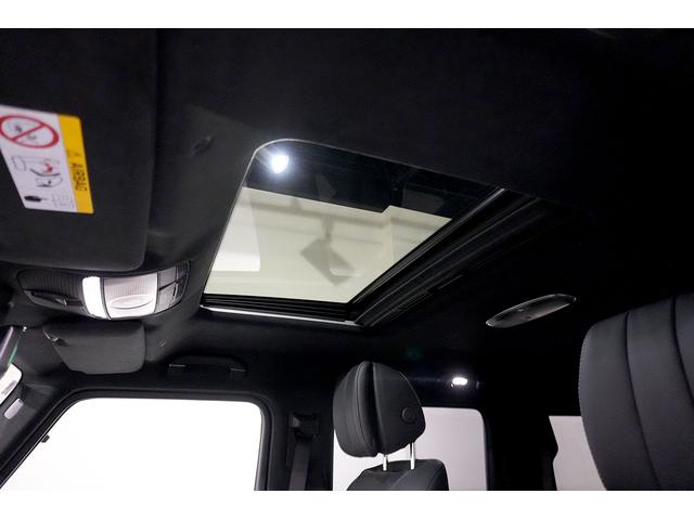 Ｇクラス Ｇ４５０ｄ　ＡＭＧラインパッケージ　Ｅｄｉｔｉｏｎ　ＭＡＮＵＦＡＫＴＵＲ　Ｉｃｏｎ　限定車　ダークブルー　ナイトＰＫＧ　オブシディアンブラックルーフ／バンパーホイールアーチ／ランニングボード　ＭＡＮＵＦＡＫＴＵＲプログラムプラス（37枚目）