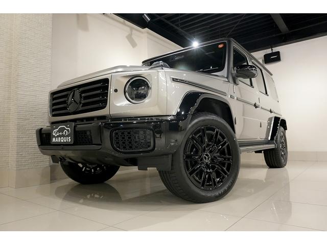Gクラス G450d AMGラインパッケージ maqspeed 9 MANU+ ナイトPKG MBUX ダイヤステッチシート サンルーフ 純正20インチホイール インナーブラックレンズ Burmester3Dサウンド 温冷カップホルダー(6枚目)