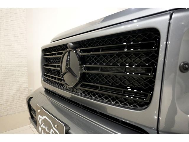 Gクラス G400d AMGライン ダークステルス ラグジュアリーPKG アダプティブダンピング 電動サイドステップ イージークローザー シートヒーター ドラレコ メモリー付パワーシート Burmesterサウンド サンルーフ(7枚目)