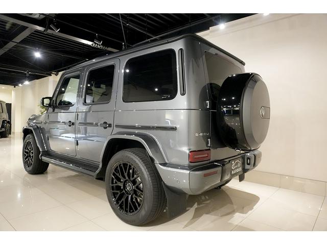 Gクラス G400d AMGライン ダークステルス ラグジュアリーPKG アダプティブダンピング 電動サイドステップ イージークローザー シートヒーター ドラレコ メモリー付パワーシート Burmesterサウンド サンルーフ(11枚目)