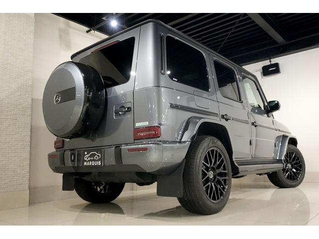 Gクラス G400d AMGライン ダークステルス ラグジュアリーPKG アダプティブダンピング 電動サイドステップ イージークローザー シートヒーター ドラレコ メモリー付パワーシート Burmesterサウンド サンルーフ(14枚目)