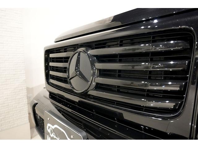 Gクラス G450d AMGラインパッケージ maqspeed 9 ダークブラック ナイトパッケージインナーブラックライト MANUFAKTUR本革巻きツートンステアリング MANUFAKTURプログラムプラス シートヒーター/ベンチレーション(13枚目)
