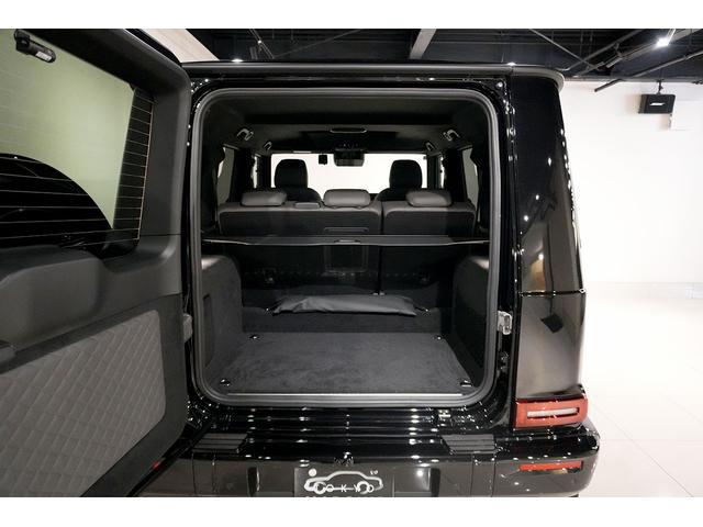 Gクラス G450d AMGラインパッケージ maqspeed 9 ダークブラック ナイトパッケージインナーブラックライト MANUFAKTUR本革巻きツートンステアリング MANUFAKTURプログラムプラス シートヒーター/ベンチレーション(20枚目)