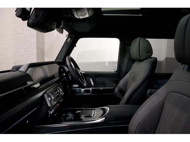 Gクラス G450d AMGラインパッケージ maqspeed 9 ダークブラック ナイトパッケージインナーブラックライト MANUFAKTUR本革巻きツートンステアリング MANUFAKTURプログラムプラス シートヒーター/ベンチレーション(31枚目)