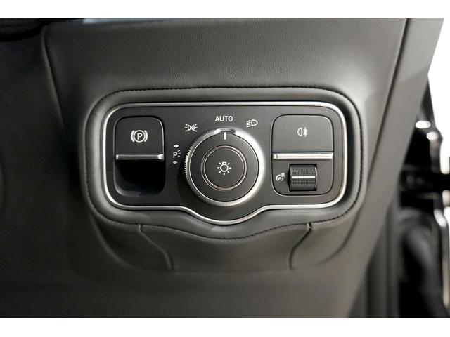 Gクラス G450d AMGラインパッケージ maqspeed 9 ダークブラック ナイトパッケージインナーブラックライト MANUFAKTUR本革巻きツートンステアリング MANUFAKTURプログラムプラス シートヒーター/ベンチレーション(44枚目)