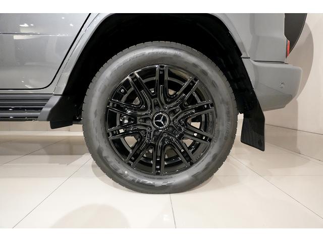 Ｇクラス Ｇ４５０ｄ　ＡＭＧラインパッケージ　ナイトＰＫＧ　ＭＡＮＵＦＡＫＴＵＲプログラムプラス　ＭＡＮＵＦＡＫＴＵＲカラー　Ｂｕｒｍｅｓｔｅｒ３Ｄ　サンルーフ　ＭＢＵＸ温冷カップホルダー　シートヒーター／ベンチレーション　リラクゼーションシート（13枚目）