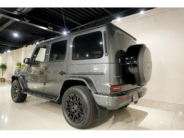 Ｇクラス Ｇ４５０ｄ　ＡＭＧラインパッケージ　ナイトＰＫＧ　ＭＡＮＵＦＡＫＴＵＲプログラムプラス　ＭＡＮＵＦＡＫＴＵＲカラー　Ｂｕｒｍｅｓｔｅｒ３Ｄ　サンルーフ　ＭＢＵＸ温冷カップホルダー　シートヒーター／ベンチレーション　リラクゼーションシート（14枚目）