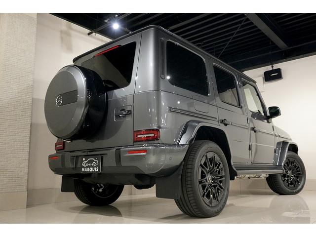 Ｇクラス Ｇ４５０ｄ　ＡＭＧラインパッケージ　ナイトＰＫＧ　ＭＡＮＵＦＡＫＴＵＲプログラムプラス　ＭＡＮＵＦＡＫＴＵＲカラー　Ｂｕｒｍｅｓｔｅｒ３Ｄ　サンルーフ　ＭＢＵＸ温冷カップホルダー　シートヒーター／ベンチレーション　リラクゼーションシート（17枚目）