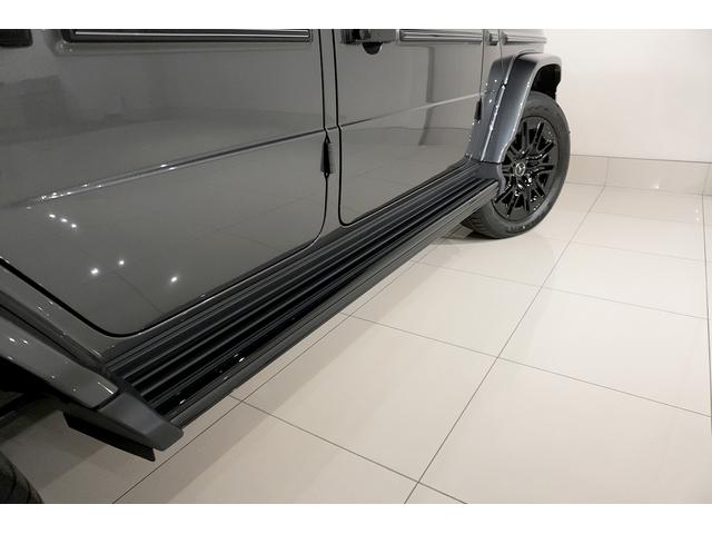 Ｇクラス Ｇ４５０ｄ　ＡＭＧラインパッケージ　ナイトＰＫＧ　ＭＡＮＵＦＡＫＴＵＲプログラムプラス　ＭＡＮＵＦＡＫＴＵＲカラー　Ｂｕｒｍｅｓｔｅｒ３Ｄ　サンルーフ　ＭＢＵＸ温冷カップホルダー　シートヒーター／ベンチレーション　リラクゼーションシート（21枚目）