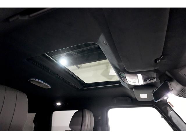 Ｇクラス Ｇ４５０ｄ　ＡＭＧラインパッケージ　ナイトＰＫＧ　ＭＡＮＵＦＡＫＴＵＲプログラムプラス　ＭＡＮＵＦＡＫＴＵＲカラー　Ｂｕｒｍｅｓｔｅｒ３Ｄ　サンルーフ　ＭＢＵＸ温冷カップホルダー　シートヒーター／ベンチレーション　リラクゼーションシート（28枚目）