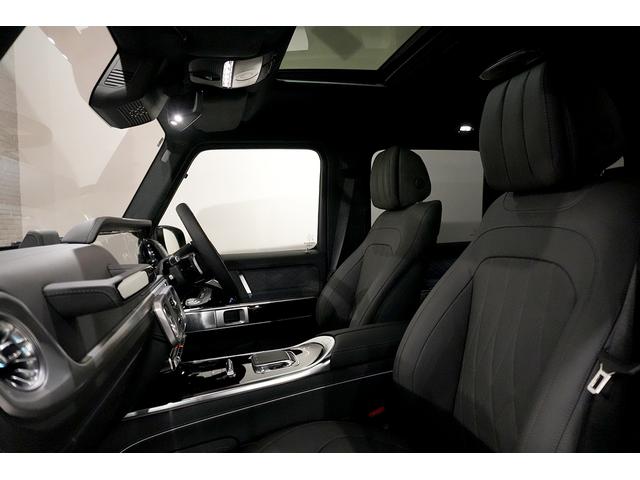 Ｇクラス Ｇ４５０ｄ　ＡＭＧラインパッケージ　ナイトＰＫＧ　ＭＡＮＵＦＡＫＴＵＲプログラムプラス　ＭＡＮＵＦＡＫＴＵＲカラー　Ｂｕｒｍｅｓｔｅｒ３Ｄ　サンルーフ　ＭＢＵＸ温冷カップホルダー　シートヒーター／ベンチレーション　リラクゼーションシート（32枚目）