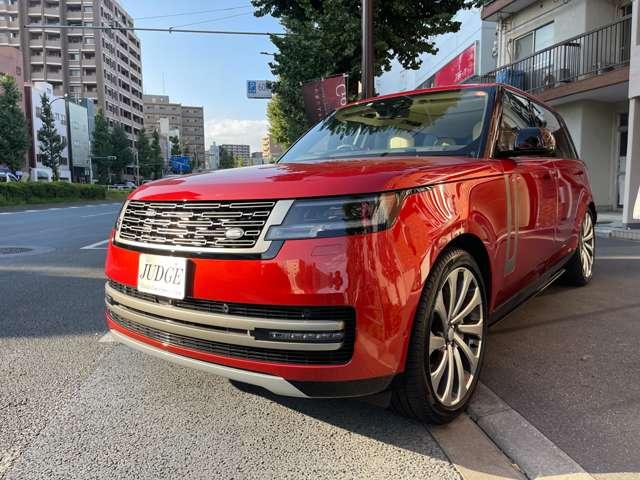 レンジローバー ＨＳＥ　Ｐ５３０　ロングホイールベース　アダプティブクルーズコントロールレーンキープアシストパーキングアシストサンルーフ・ガラスルーフアルミエアサスペンション電動リアゲートワンオーナー記録簿（5枚目）