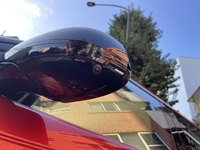 レンジローバー ＨＳＥ　Ｐ５３０　ロングホイールベース　アダプティブクルーズコントロールレーンキープアシストパーキングアシストサンルーフ・ガラスルーフアルミエアサスペンション電動リアゲートワンオーナー記録簿（16枚目）