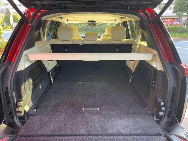 レンジローバー ＨＳＥ　Ｐ５３０　ロングホイールベース　アダプティブクルーズコントロールレーンキープアシストパーキングアシストサンルーフ・ガラスルーフアルミエアサスペンション電動リアゲートワンオーナー記録簿（28枚目）