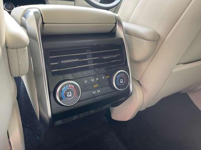 レンジローバー ＨＳＥ　Ｐ５３０　ロングホイールベース　アダプティブクルーズコントロールレーンキープアシストパーキングアシストサンルーフ・ガラスルーフアルミエアサスペンション電動リアゲートワンオーナー記録簿（55枚目）