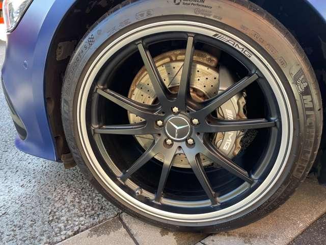 GT 4ドアクーペ 53 4マチック+ フルレザー仕様 AMGパフォーマンスシート&AMGパフォーマンスエグゾーストシステムアダプティブクルーズコントロール・レーンキープ・アシストパーキングアシスト・ブラインドスポット(15枚目)