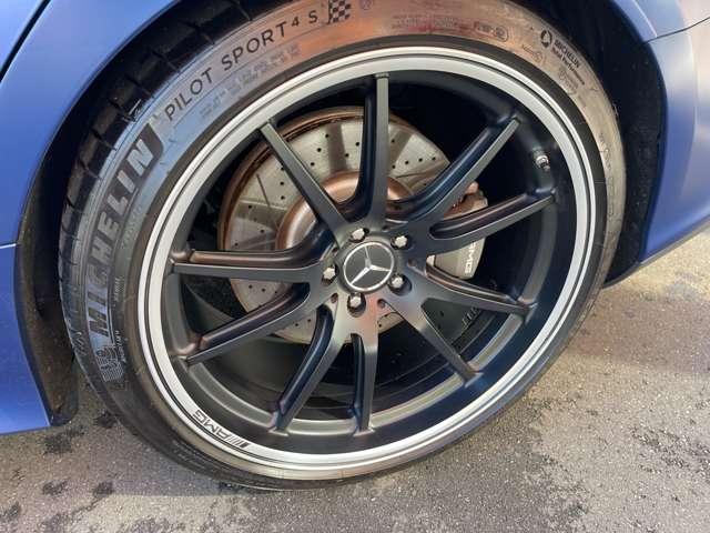 GT 4ドアクーペ 53 4マチック+ フルレザー仕様 AMGパフォーマンスシート&AMGパフォーマンスエグゾーストシステムアダプティブクルーズコントロール・レーンキープ・アシストパーキングアシスト・ブラインドスポット(16枚目)