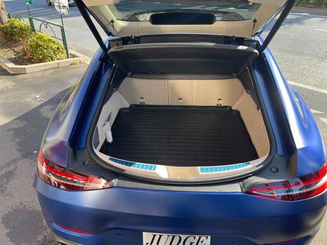 GT 4ドアクーペ 53 4マチック+ フルレザー仕様 AMGパフォーマンスシート&AMGパフォーマンスエグゾーストシステムアダプティブクルーズコントロール・レーンキープ・アシストパーキングアシスト・ブラインドスポット(25枚目)