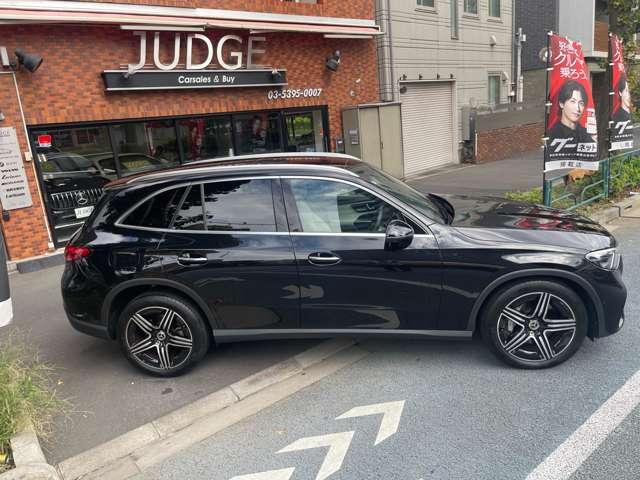 ＧＬＣ ＧＬＣ２２０ｄ　４マチック　ＡＭＧラインパッケージ　ディーゼルターボ　４ＷＤ　シートヒーター　白革シート　３６０°カメラアダプティブクルーズコントロールレーンキープアシストパーキングアシストアイドリングストップ盗難防止装置オートマチックハイビーム（9枚目）