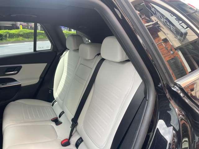 ＧＬＣ ＧＬＣ２２０ｄ　４マチック　ＡＭＧラインパッケージ　ディーゼルターボ　４ＷＤ　シートヒーター　白革シート　３６０°カメラアダプティブクルーズコントロールレーンキープアシストパーキングアシストアイドリングストップ盗難防止装置オートマチックハイビーム（42枚目）