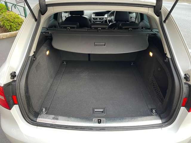 A4アバント 2.0TFSI ドラレコ付 障害物センサー・バックカメラ・アイドリングストップ・盗難防止装置スマートキー・エアコン・HDDナビ・テレビ・ETC・パワーシート・LED・17インチアルミ・記録簿(27枚目)