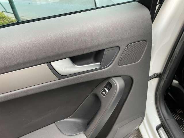 A4アバント 2.0TFSI ドラレコ付 障害物センサー・バックカメラ・アイドリングストップ・盗難防止装置スマートキー・エアコン・HDDナビ・テレビ・ETC・パワーシート・LED・17インチアルミ・記録簿(43枚目)