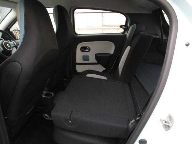 トゥインゴ サンクS 5Fマニュアル FULL装備 Bluetooth付純正オーディオ ドライブレコ バックソナー ETC 16incAW(17枚目)