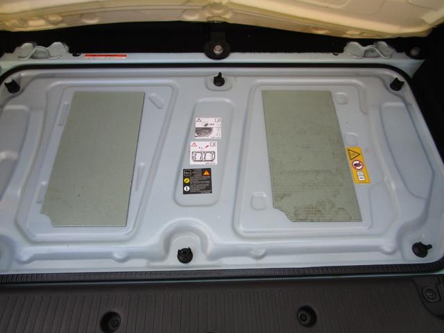 トゥインゴ サンクS 5Fマニュアル FULL装備 Bluetooth付純正オーディオ ドライブレコ バックソナー ETC 16incAW(20枚目)