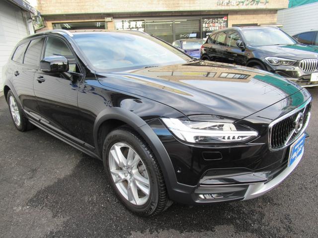 Ｖ９０ クロスカントリー　Ｔ５　ＡＷＤ　モメンタム　茶革　ＡＣＣ　地デジ　ドラレコ　安全装備　電動Ｒゲート（15枚目）