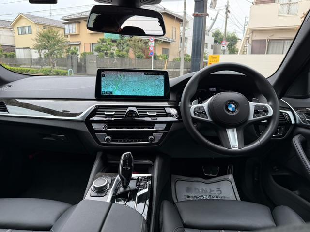 ５シリーズ ５２３ｄ　ｘＤｒｉｖｅ　Ｍスポーツ　後期　黒革　イノベーションパッケージ　レーザーライト（18枚目）
