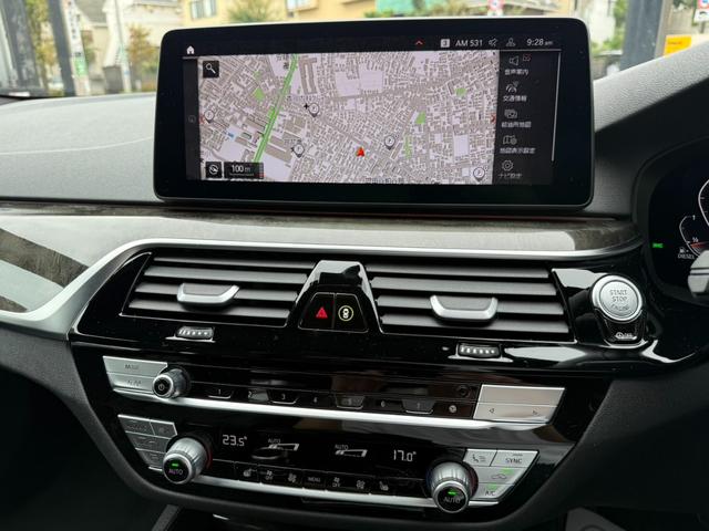 ５シリーズ ５２３ｄ　ｘＤｒｉｖｅ　Ｍスポーツ　後期　黒革　イノベーションパッケージ　レーザーライト（21枚目）