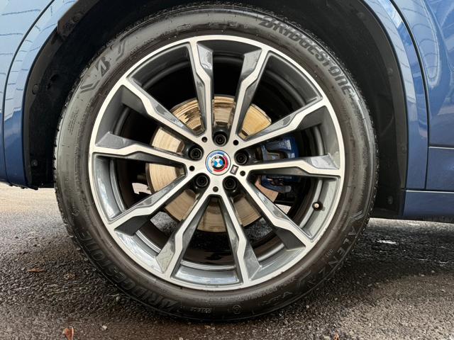 X3 M40d 後期 セレクトパッケージ 黒革 サンルーフ(14枚目)