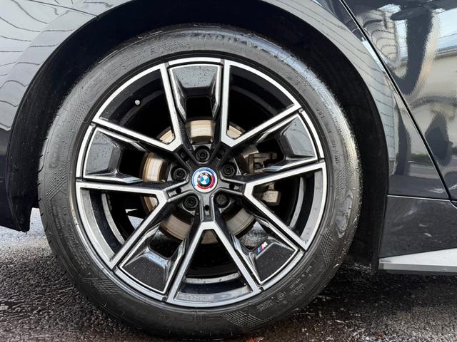 ４シリーズ ４２０ｄ　ｘＤｒｉｖｅグランクーペＭスポハイラインＰ　黒革　車検Ｒ９年９月　令和７年９月車検時タイヤ４本交換済（13枚目）